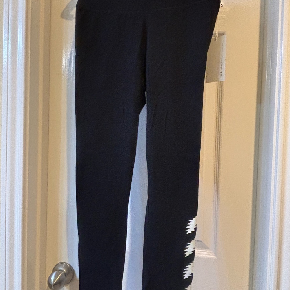 NWT Pact Grateful Dead Leggings with White Bolts & Stealie Accents